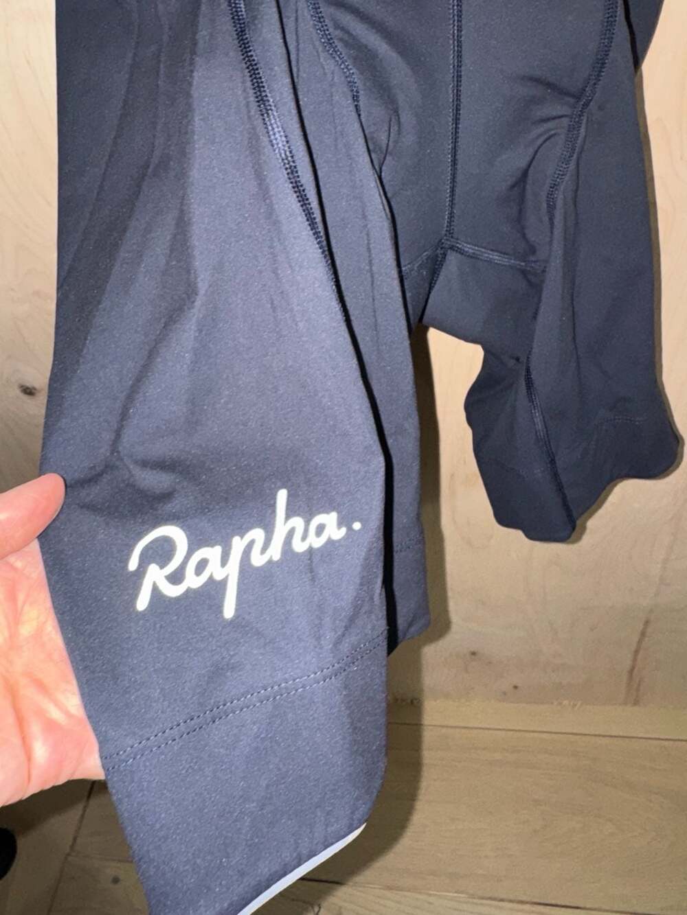 Rapha Classic Cycling Bib Shorts Medium - Picture 9 of 9